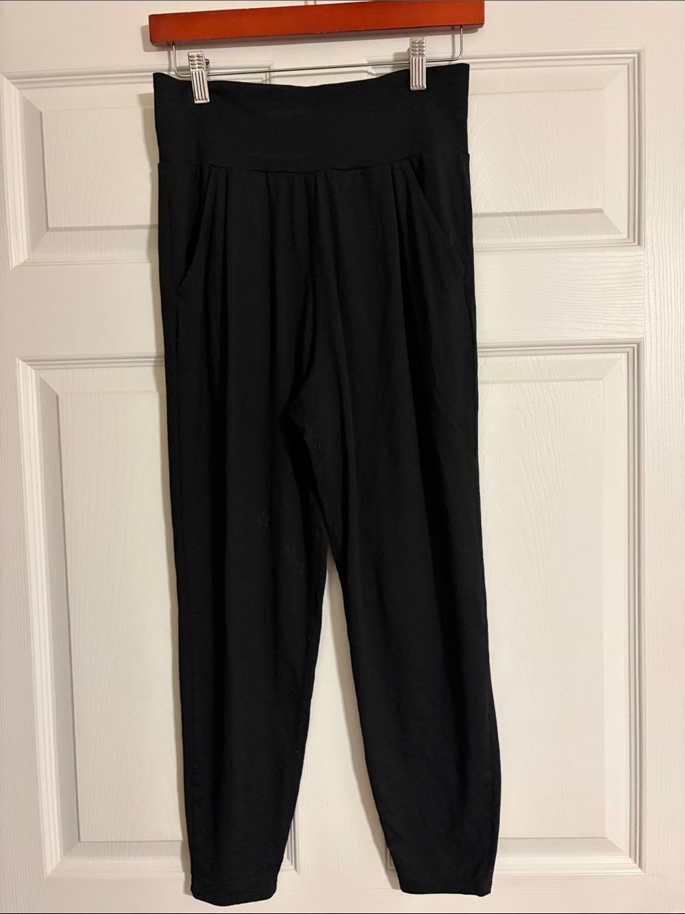 Vuori Lux At Ease Black Harem Jogger Pants Pleated Size Small